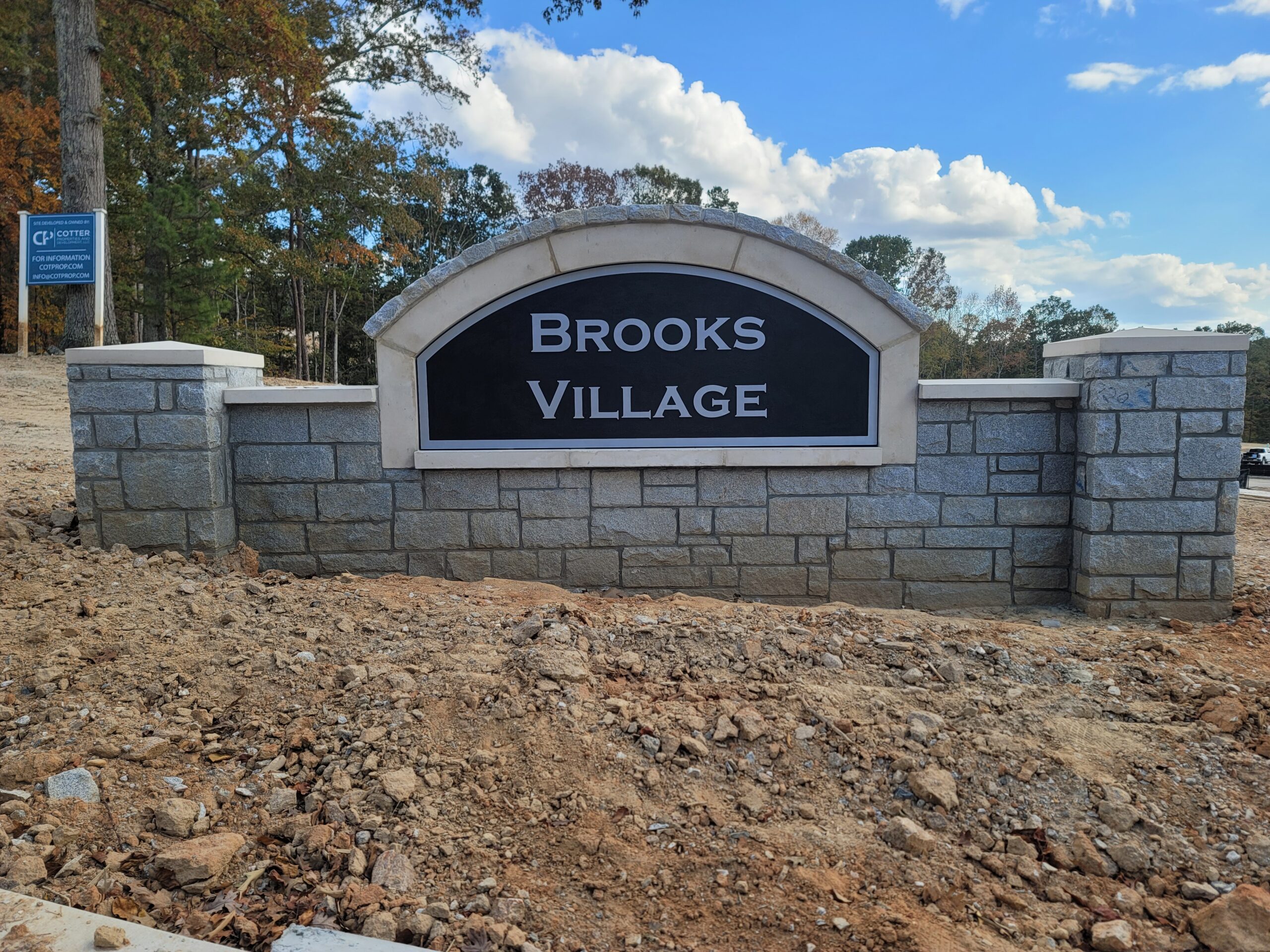 Monument signage