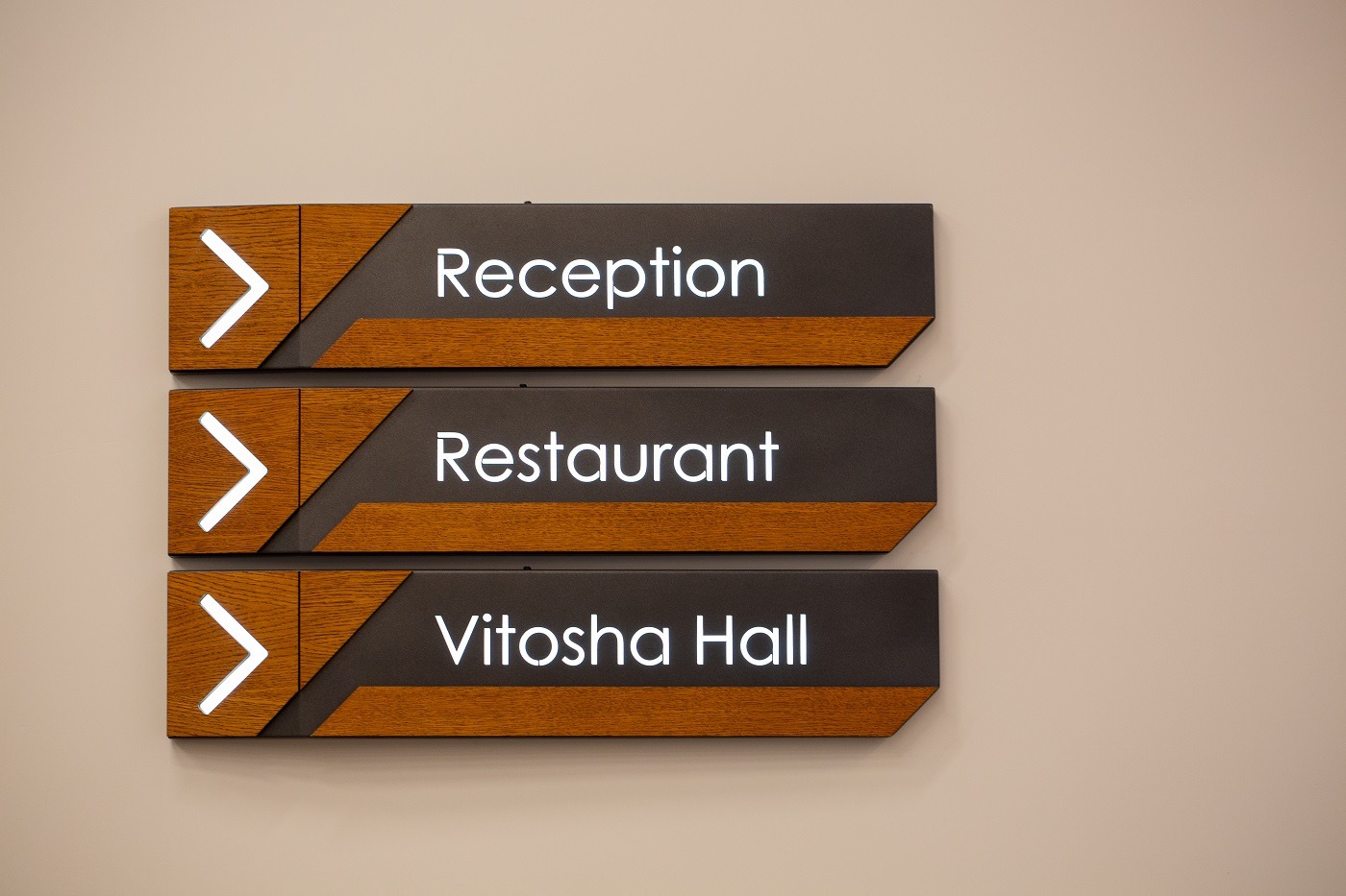 Custom Lobby Signs in Atlanta